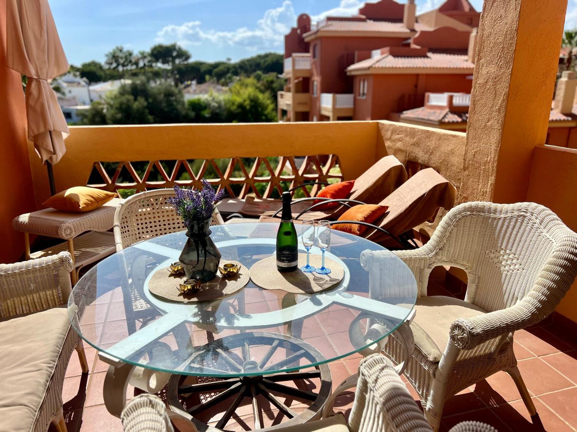 2 Bedroom Apartment Marbella East - La Reserva De 마르베야 외부 사진