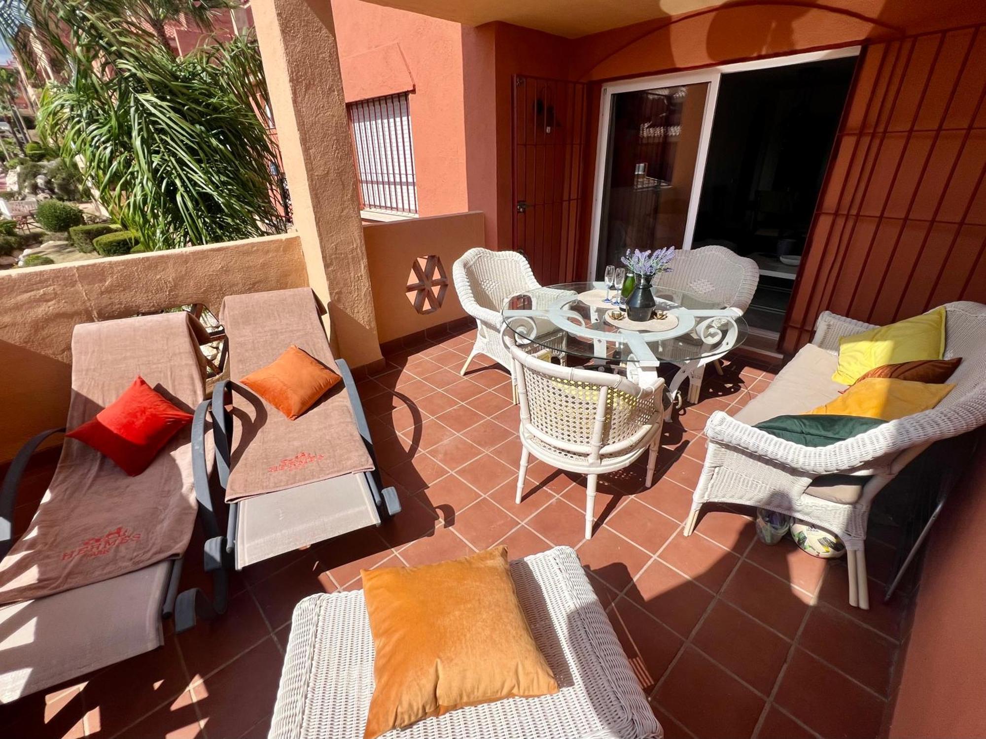 2 Bedroom Apartment Marbella East - La Reserva De 마르베야 외부 사진